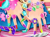 ألعاب مانيكير وباديكير لتجميل الأظافر